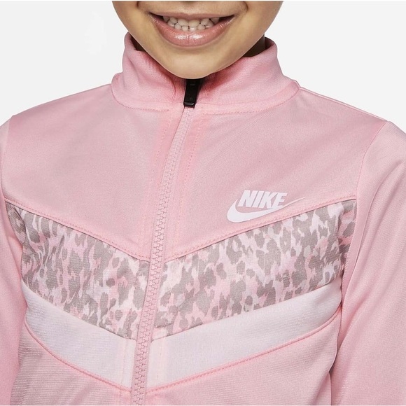 Nike Infant Girls Full Zip Jacket and Pants 2 Piece Set, 12 months - Picture 3 of 5